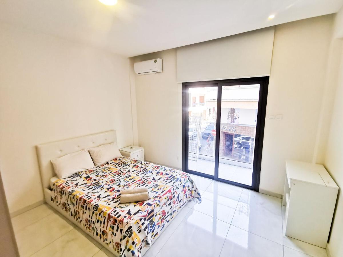 The White Pearl Apartment Larnaca Exteriér fotografie